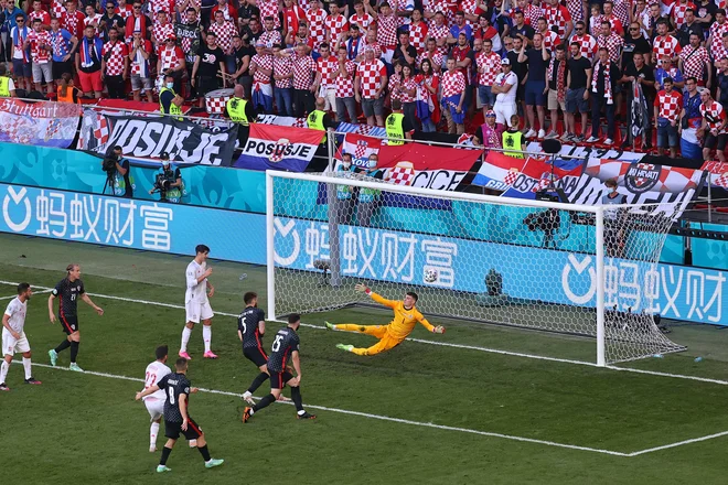 Pablo Sarabia je bil strelec izenačujočega gola, po katerem je Špancem le odleglo. FOTO: Wolfgang Rattay/AFP