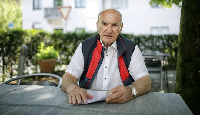 Dobil se bom z vsakim predsednikom stranke, da vidim, kje lahko sodelujemo, napoveduje Ljubo Jasnič, predsednik Desusa. FOTO: Blaž Samec