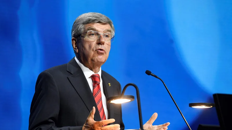 Fotografija: Predsednik Mednarodnega olimpijskega komiteja (Mok) Thomas Bach ničesar ne prepušča naključju. FOTO: Richard Juilliart/AFP