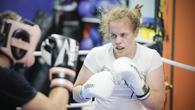 Fotografija: Slovenska šampionka Ema Kozin se pripravlja izjemno pomemben obračun v Španiji. FOTO: Uroš Hočevar/Kolektiff