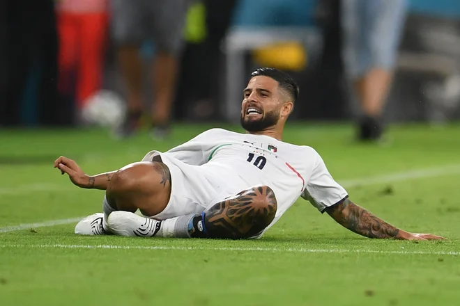 Lorenzo Insigne je zabil velemojstrski gol v svojem slogu. FOTO: Andreas Gebert/AFP