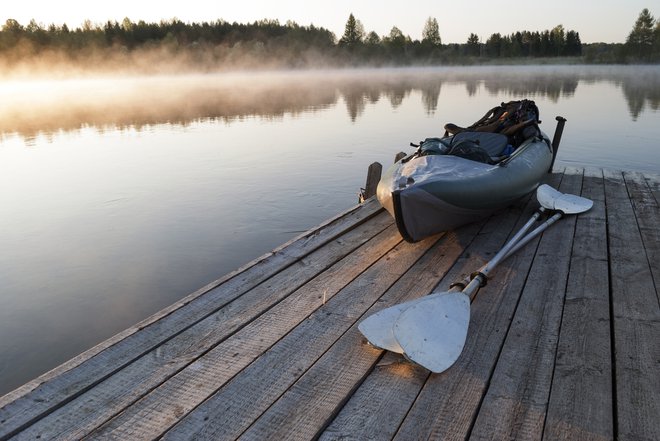 Varnost kajakaštva se v resnici nanaša na to, kako se pripravite in obnašate na vodi. FOTO: Shutterstock