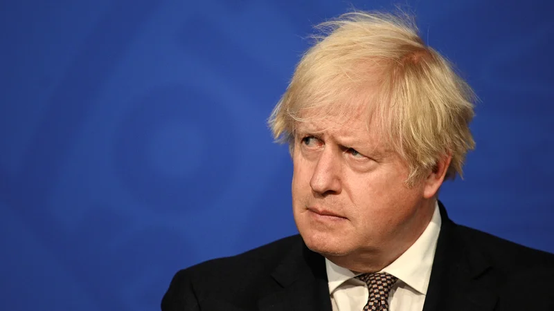 Fotografija: Če teh ukrepov ne bomo odpravili v prihodnjih nekaj tednih, se moramo vprašati, kdaj jih bomo, je Boris Johnson dejal med današnjo novinarsko konferenco. Foto: Daniel Leal-Olivas/Reuters