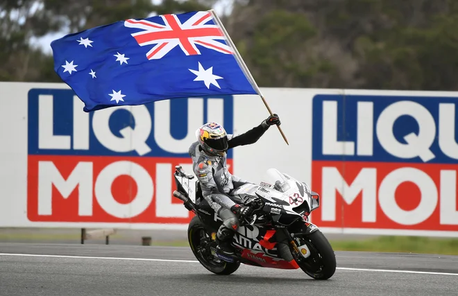 Avstralec Jack Miller je pred dvema letoma na zadnji dirki moto GP v Phillip Island osvojil tretje mesto, na nove stopničke bo moral še počakati. FOTO: William West/AFP