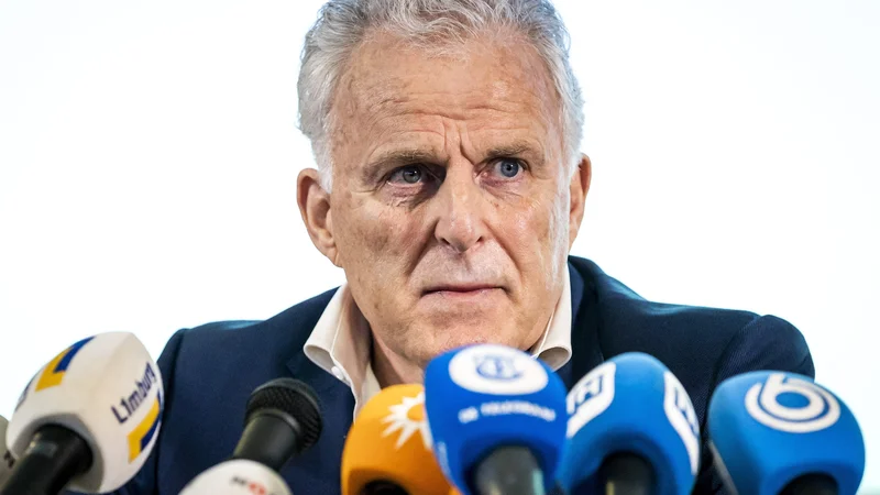 Fotografija: Peter R. de Vries redno nastopa kot govorec žrtev ali priča na sojenjih, v zadnjem času je nastopal kot zaupnik vodilne priče v večjem sojenju. FOTO: Remko De Waal/AFP