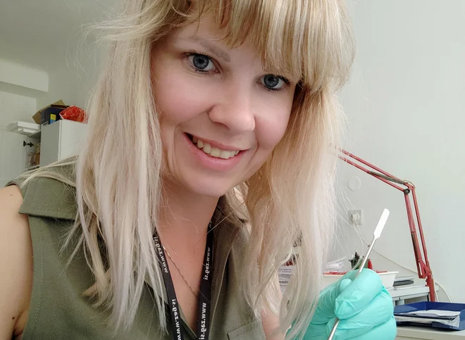 Dr. Majda Pavlin je zaposlena na Zavodu za gradbeništvo Slovenije, kjer se ukvarja s sintezo alkalijsko aktiviranih materialov. Foto osebni arhiv