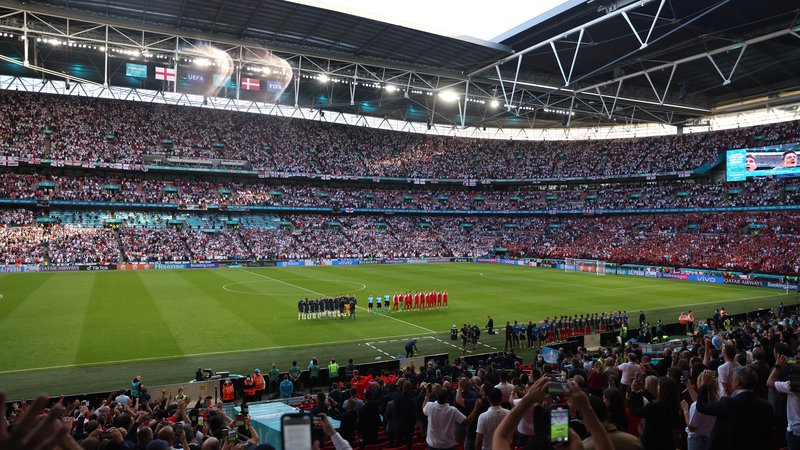 Fotografija: Na Wembleyju se bo zbralo približno 66.000 navijačev Anglije in Italije. FOTO: Catherine Ivill/Reuters