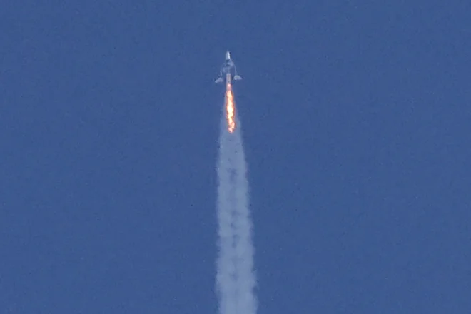Izstrelitev VSS Unity v ameriški Novi Mehiki.&nbsp;Foto Joe Skipper/Reuters