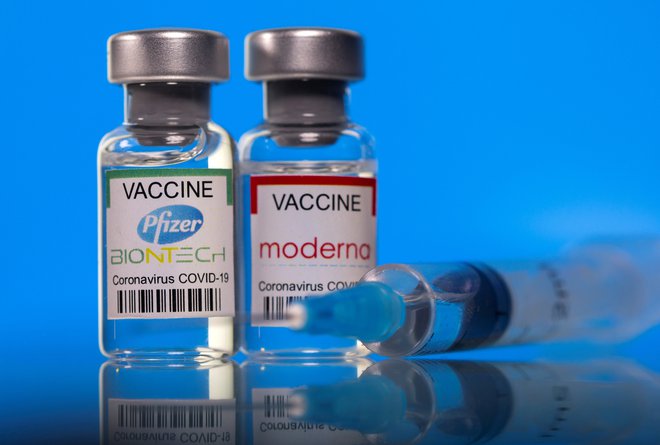 FDA potrdila povezavo med cepljenjem in srčnim vnetjem. FOTO: Dado Ruvic/ Reuters