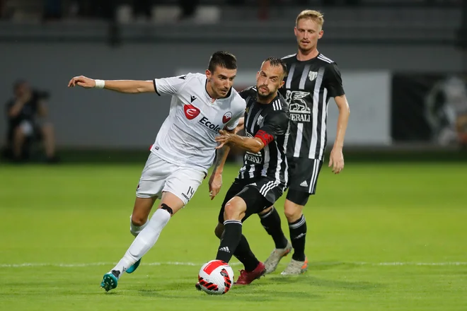 Kapetan Žiga Kous je bil med vidnejšimi akterji tekme v Fazaneriji. FOTO: Voranc Vogel