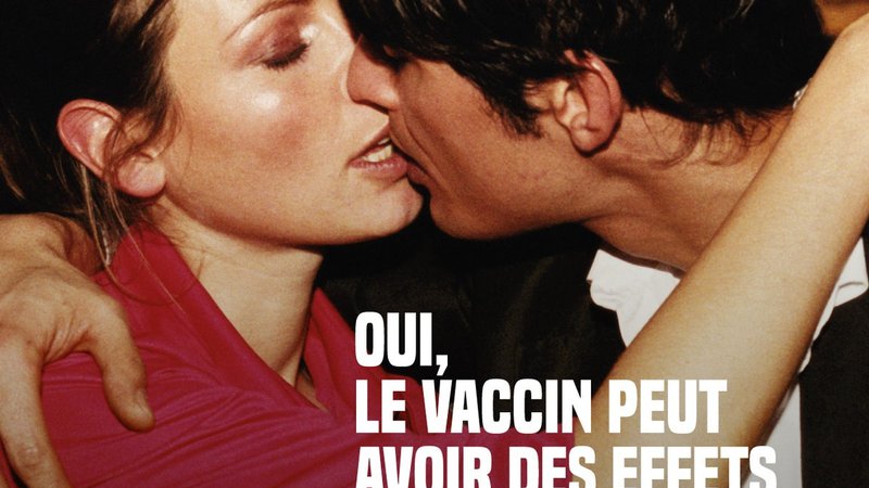 Fotografija: Da, cepivo ima lahko zaželene učinke. Recimo: francoski poljub. FOTO: promocijsko gradivo