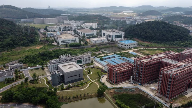 Wuhanski inštitu za virologijo. FOTO: Hector Retamal/AFP