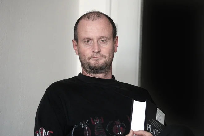 Literatura ni le &raquo;simulaker realnosti&laquo;, temveč &raquo;tudi njihova refleksija, je najprimernejši diskurz za ubesedenje etičnih dilem, situacij, razmerij&laquo;. FOTO: Aleš Černivec