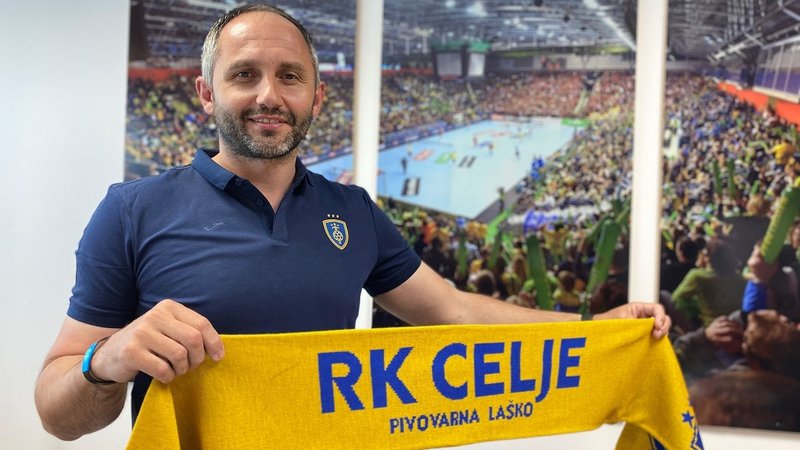 Fotografija: Novi celjski trener Alem Toskić je včeraj začel priprave na novo sezono. FOTO: RKCPL