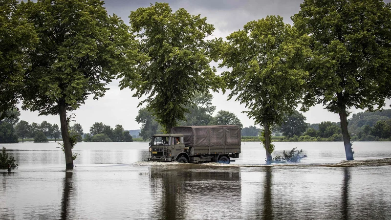 Fotografija: Poplavljeno območje na severu Nizozemske. FOTO: Vincent Jannink/AFP
