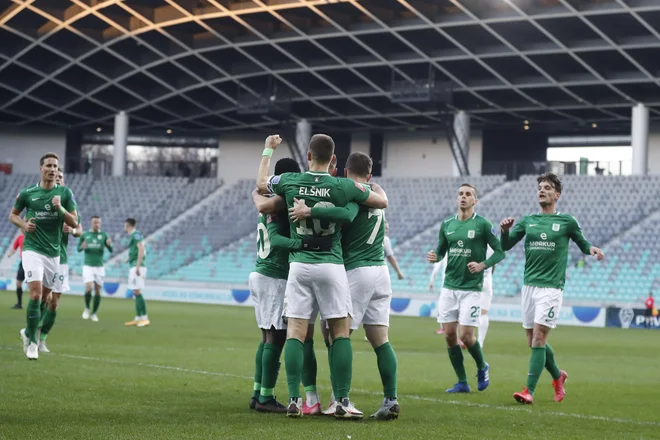 Ljubljančani bodo odigrali prvo letošnjo evropsko tekmo na štadionu v Spodnji Šiški. FOTO: Leon Vidic