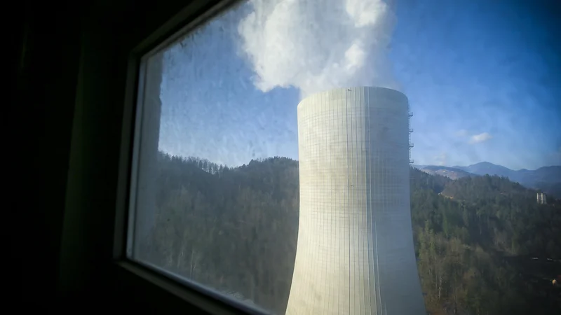 Fotografija: Variabilni del cene toplotne energije, ki jo Teš obračunava Komunalnemu podjetju Velenje, predstavlja že 76 odstotkov cene toplotne energije. FOTO: Jože Suhadolnik/Delo