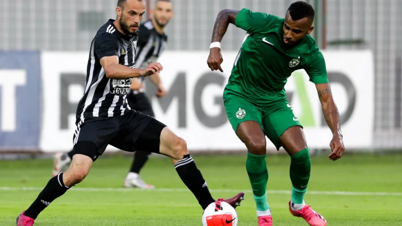 Fotografija: Za Žigo Kousa in druge Sobočane je bil dvoboj z Ludogorcem tudi lepa učna ura in pridobivanje izkušenj v najvišjem razredu klubskega nogometa. FOTO: Voranc Vogel/Delo