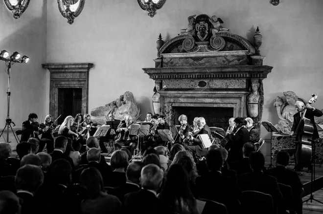 Rimski filharmoniki se ne želijo zapirati v ozke okvire glasbenih sladokuscev, ampak se skušajo približati širšemu občinstvu. FOTO: I Filarmonici di Roma/Avditorij Portorož