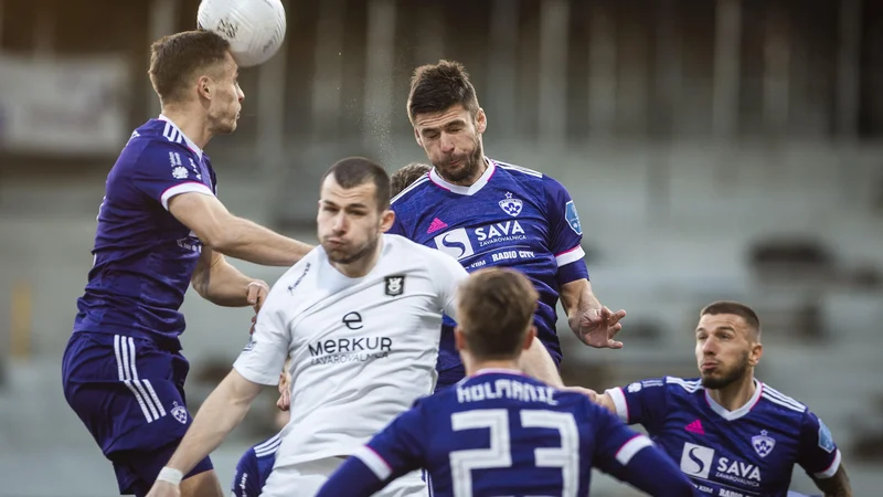 Fotografija: Maribor in Olimpija bosta drevi odigrala derbi. FOTO: Jure Banfi