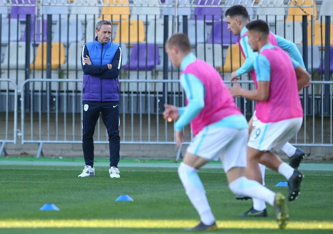 Primož Gliha je ustvaril odlične rezultate na klopi reprezentance U-21, toda igralcem kljub temu nista dišala njegova red in disciplina. FOTO: Tadej Regent