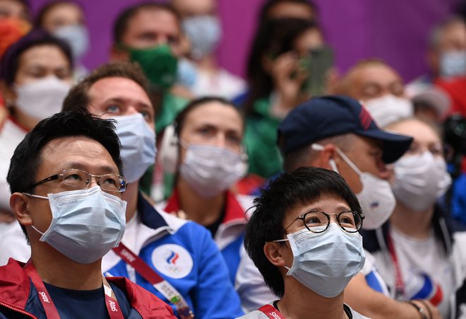 Športnikov je med okuženimi le manjši delež, doslej so okužbo potrdili pri 24. FOTO: Tauseef Mustafa/AFP