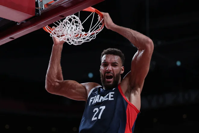 Rudy Gobert je eden najboljših centrov v NBA. FOTO: Thomas Coe/AFP