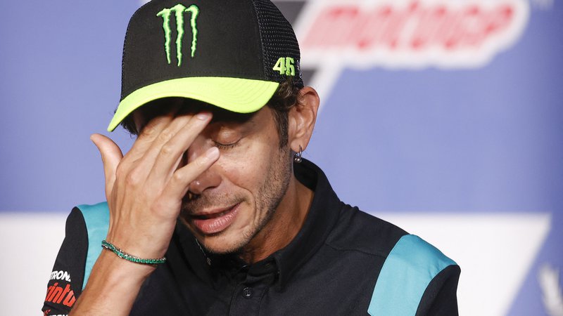 Fotografija: Valentino Rossi bo končal dirkaško kariero. FOTO: Erwin Scheriau/AFP