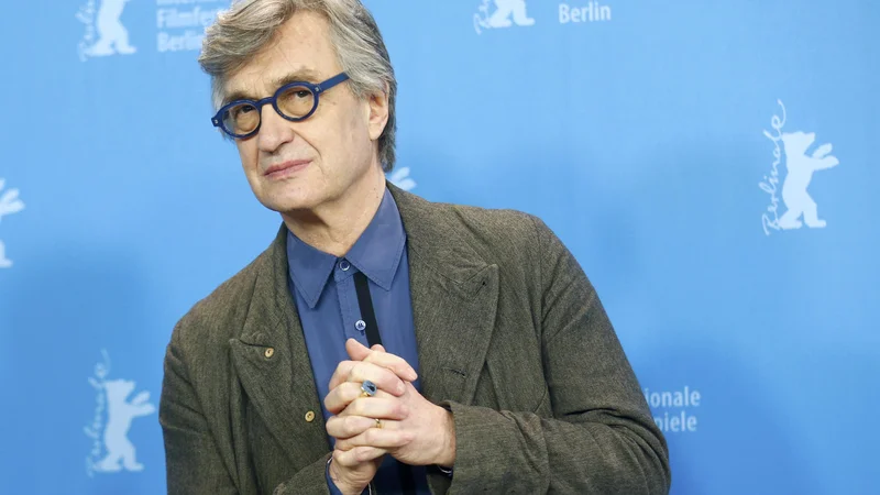 Fotografija: Režiser Wim Wenders se je pridružil zvezdnikom, ki se lahko pohvalijo z nagrado. FOTO: Reuters