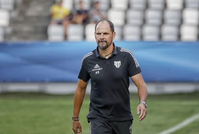Ante Šimundža je odlično pripravil moštvo za revanšo v Vilniusu. FOTO: Blaž Samec/Delo