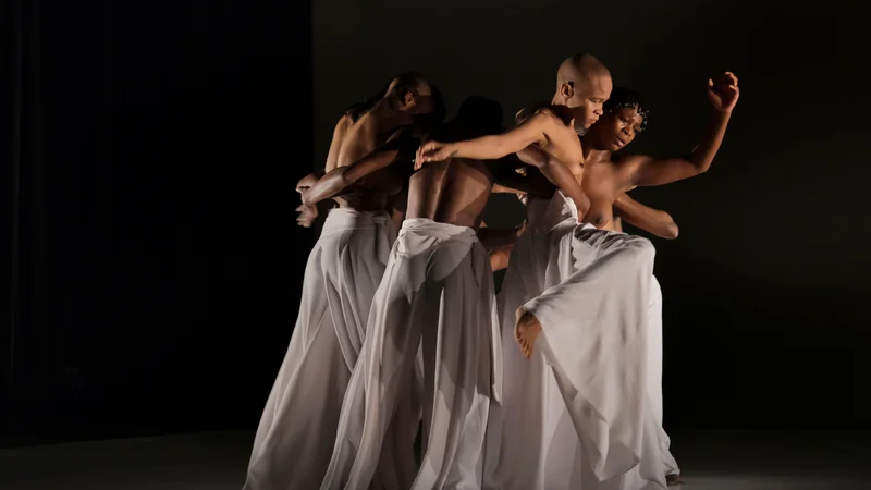 Fotografija: Dada Masilo / Dance Company je nase opozorila z uprizoritvijo Žrtvovanje.
FOTO: John Hogg