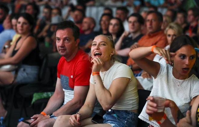 Janja Garnbret si je v soboto ogledala spektakel Triglavska skala v Ljubljani, v začetku septembra bo tekmovala v Kranju. FOTO: Matej Družnik