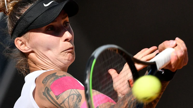 Fotografija: Polona Hercog se bo v uvodnem kolu postavila po robu Čehinji Petri Kvitovi. FOTO: Filippo Monteforte/AFP