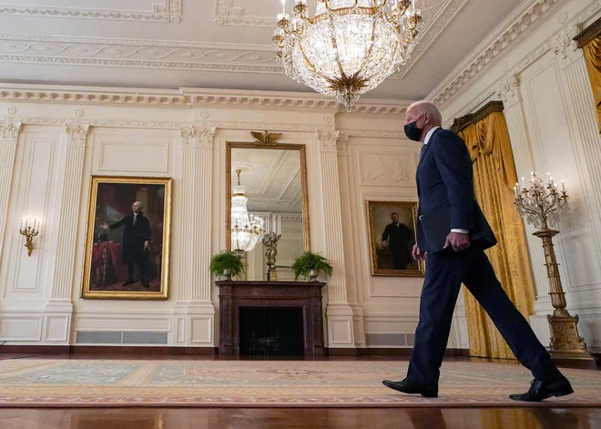 Število žrtev na tujih bojiščih se pod njegovim poveljstvom hitro povečuje, Joe Biden pa vseeno upa, da ga ne bo zadel tako imenovani vietnamski sindrom. Foto: Andrew Caballero-reynolds/Afp
