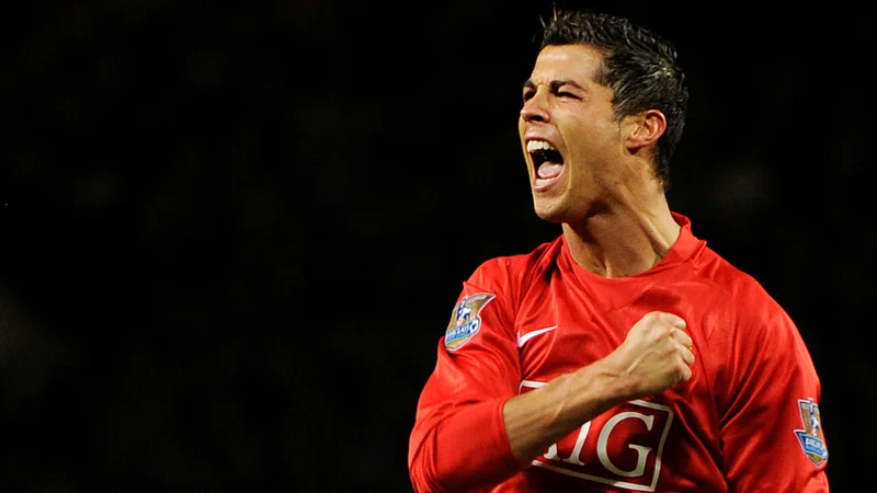 Fotografija: Ronaldo je v Manchestru veliko stvari okusil prvič – zmago v finalu lige prvakov, osvojitev zlate žoge, zlatega čevlja ...