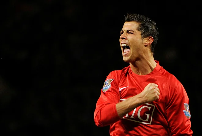 Ronaldo je v Manchestru veliko stvari okusil prvič &ndash; zmago v finalu lige prvakov, osvojitev zlate žoge, zlatega čevlja&nbsp;...