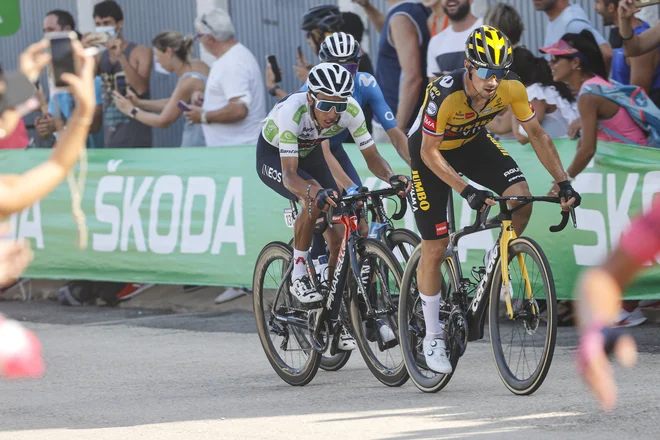 Primož Roglič je v 14. etapi brez težav nadziral tekmece za vrh v skupnem seštevku. FOTO: Luis Angel Gomez/Photo Gomez Sport