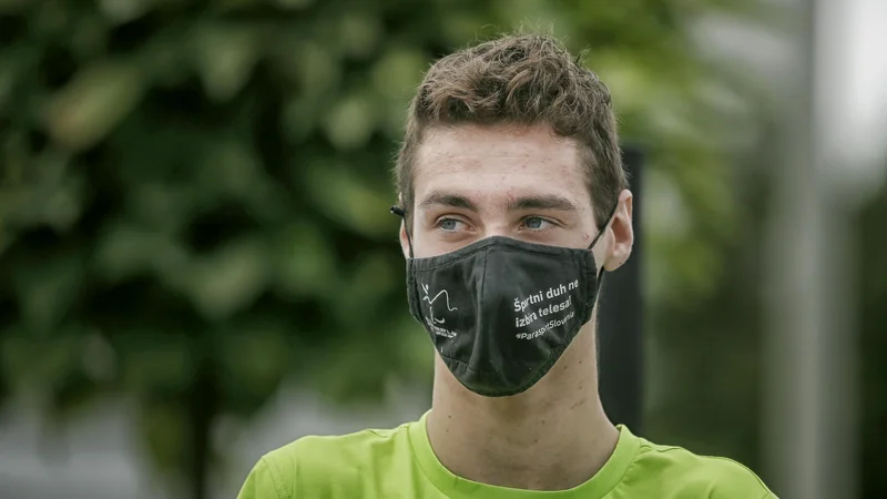 Fotografija: Tim Žnidaršič Svenšek je bil zadovoljen s svojim ognjenim krstom na paralimpijskih igrah. FOTO: Blaž Samec/Delo