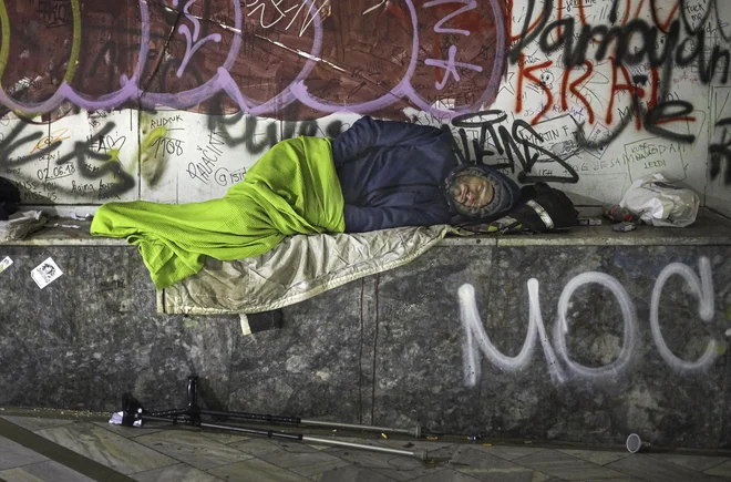 V primerjavi z drugimi evropskimi državami imamo v Sloveniji eno najnižjih neenakosti in stopenj socialne izključenosti ter najnižjo stopnjo tveganja revščine, predvsem otrok. FOTO: Jože Suhadolnik/Delo