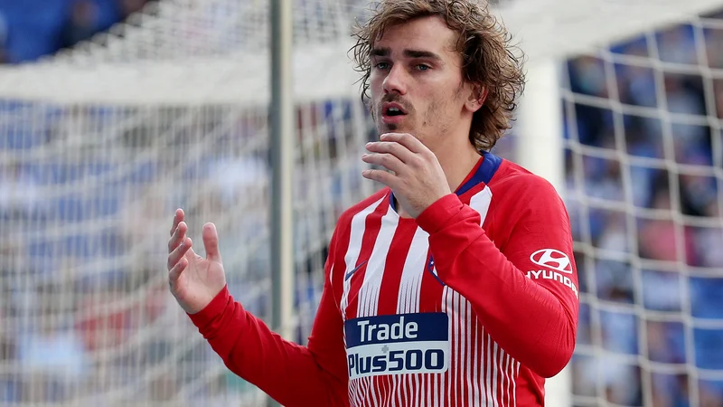 Fotografija: Antoine Griezmann se pri Atleticu počuti kot doma. FOTO: Albert Gea/Reuters