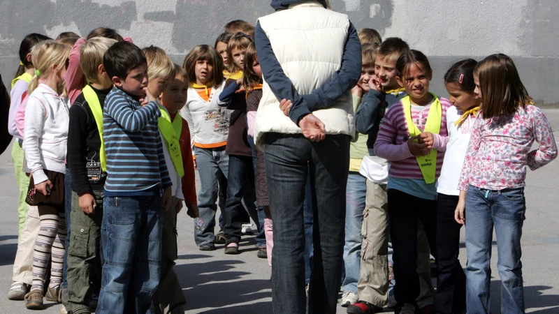 Fotografija: Pomembno je, da šola in učitelji prvi dan naredijo kakovosten in učencem pomagajo, da se vključijo. FOTO: Igor Modic/Delo