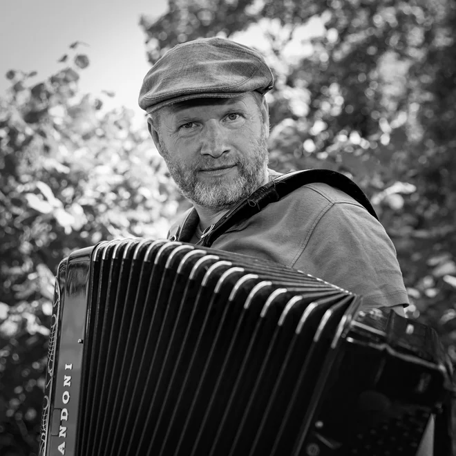 Jure Tori s Tori Tangom izvaja le avtorski tango. FOTO: Jože Suhadolnik