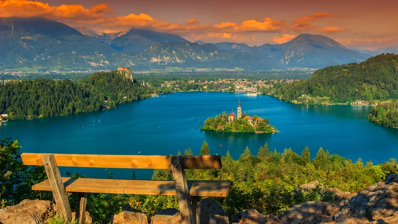 Fotografija: Za vsakim Parizom, Rimom in Londonom obstaja na stotine majhnih evropskih mest, v katerih je ujeta duša naroda, ugotavljajo pri reviji Travel + Leisure. FOTO: Shutterstock