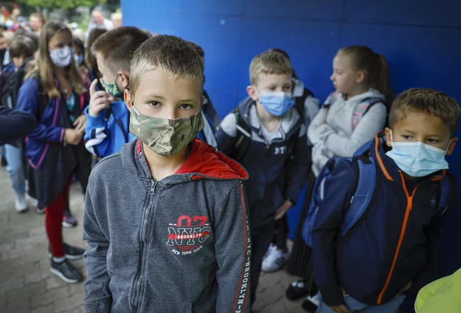 Prvi šolski dan. FOTO: Jože Suhadolnik/Delo