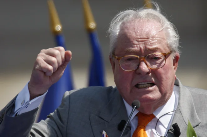 Jean-Marie Le Pen&nbsp;ne menja niti dlake. Foto Charles Platiau/Reuters
