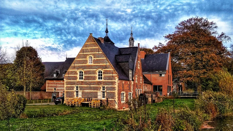 Fotografija: V Belgijo je odšla lani novembra med strogim zaprtjem javnega življenja. Na fotografiji Abdij van park v Leuvenu. FOTO: Osebni arhiv