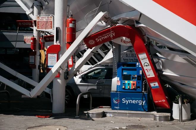 New York je v eni noči videl več dežja kot običajno v celotnem septembru. FOTO: Scott Heins/AFP
