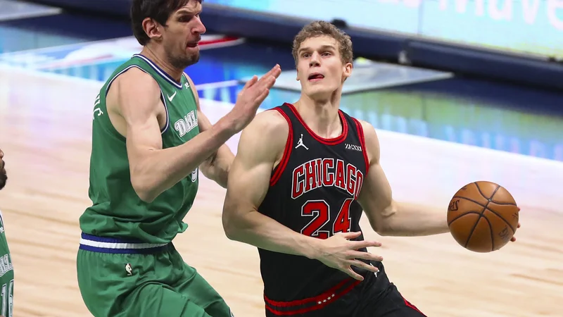 Fotografija: Lauri Markkanen (desno) se že veseli prihajajočih izzivov s Clevelandom. FOTO: Kevin Jairaj/Usa Today Sports