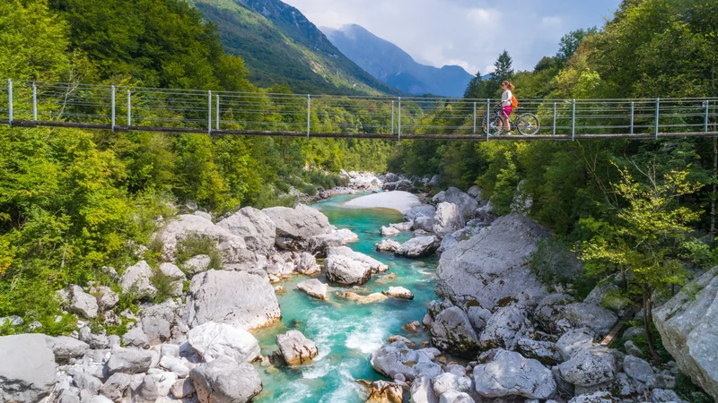 Fotografija: Na Juliani premagajo kolesarji 8500 višinskih metrov. FOTO: Jošt Gantar/arhiv Turizma Dolina Soče