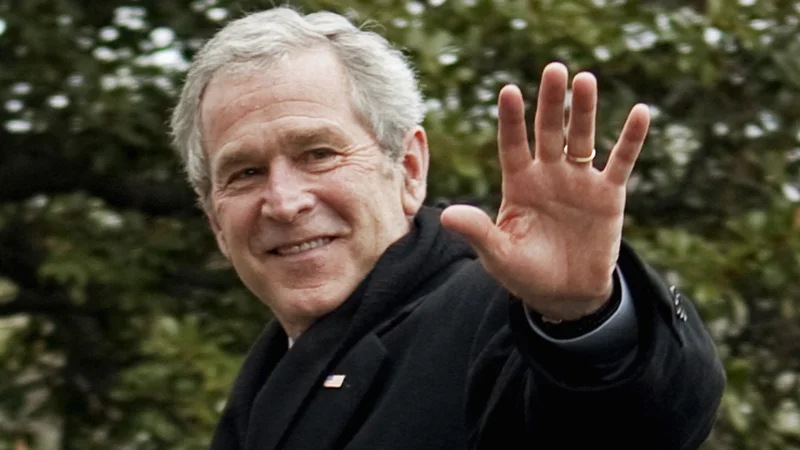 Fotografija: George Bush je pred dvajsetimi leti osrednjo ost svojega delovanja uperil zoper boj proti terorizmu.
FOTO: Joshua Roberts/Reuters